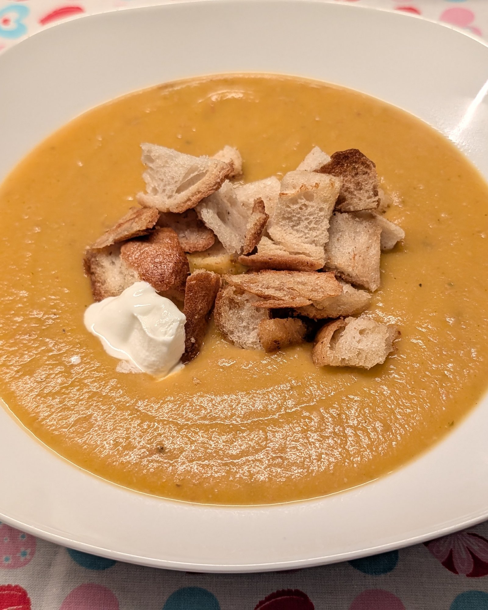 Gluten-Free Carrot Potato Soup with Croutons